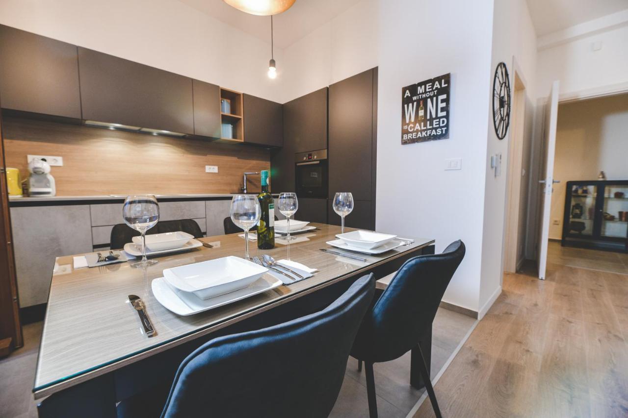 Luxury Apartment Antonia In The City Centre リエカ エクステリア 写真